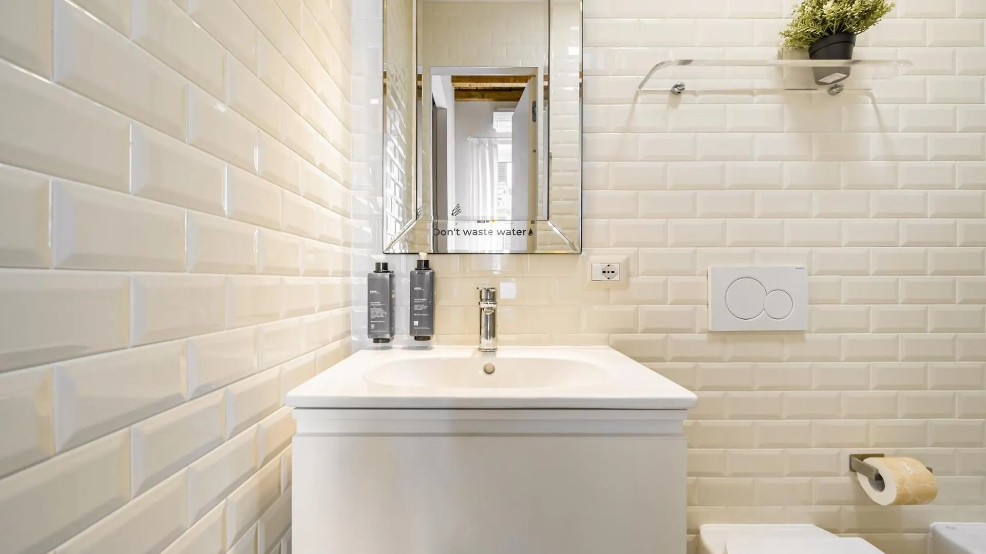 Relstay - Navigli - 1Br Milano Appartamento